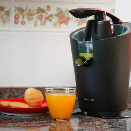 Con Magnificas Vistas Al Mar Perlora