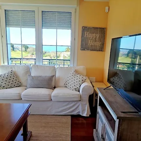 Con Magnificas Vistas Al Mar Holiday home